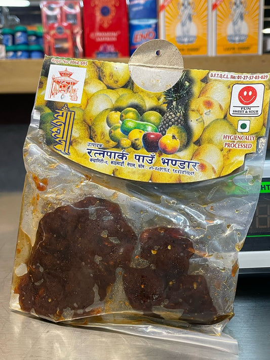 Ratnapark Paun Hot Imli Pickle 70g